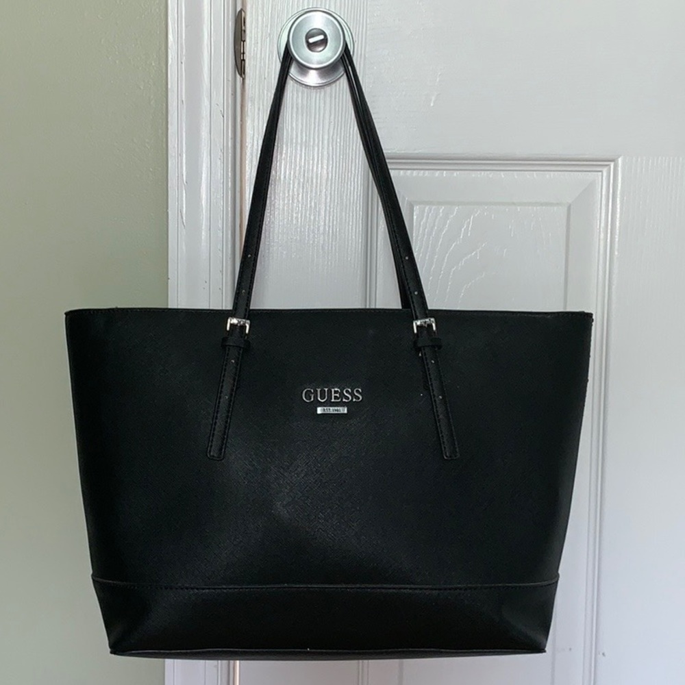 Guess purse